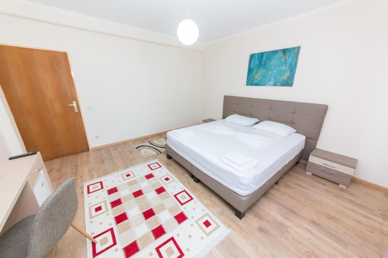 Hotel Heritage Tirana Buitenkant foto