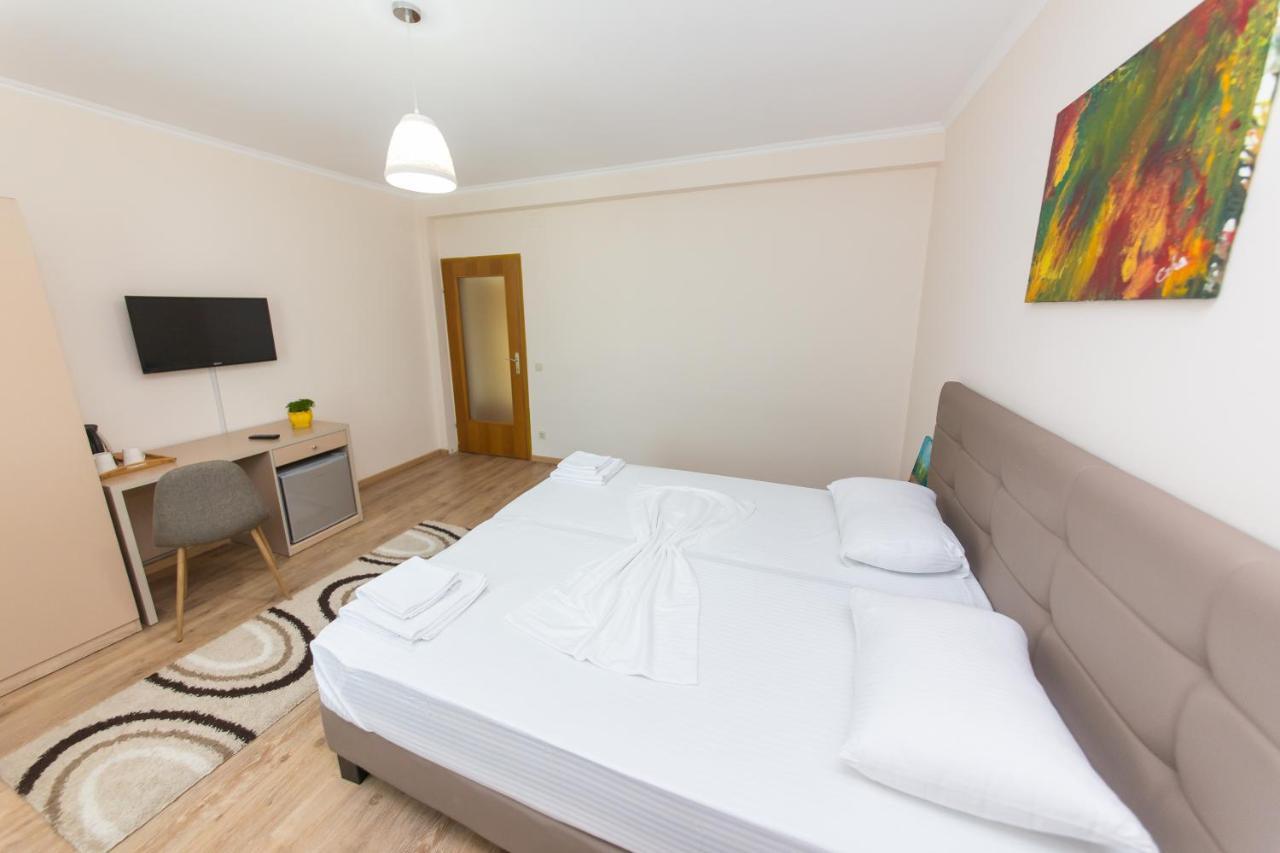 Hotel Heritage Tirana Buitenkant foto