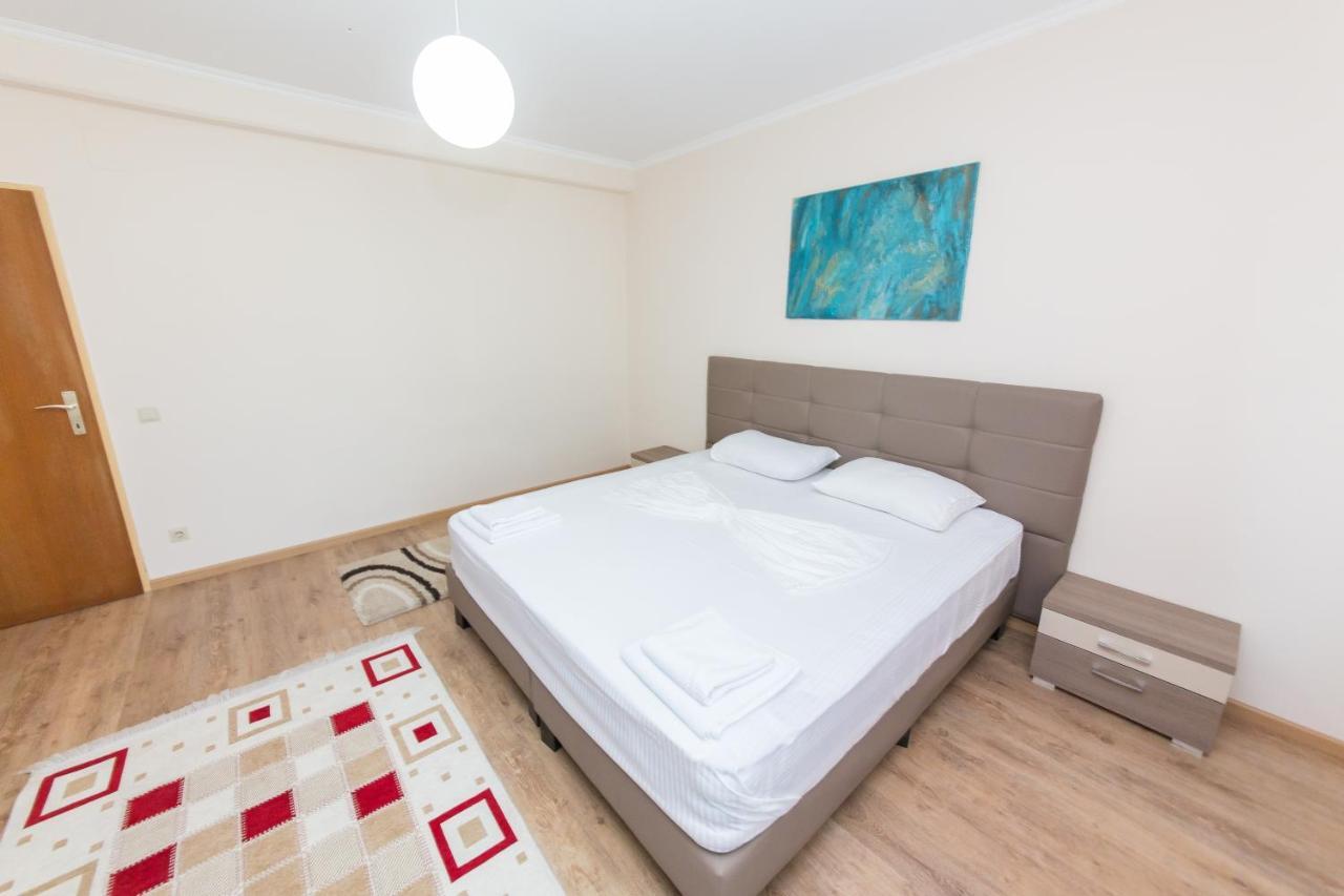 Hotel Heritage Tirana Buitenkant foto
